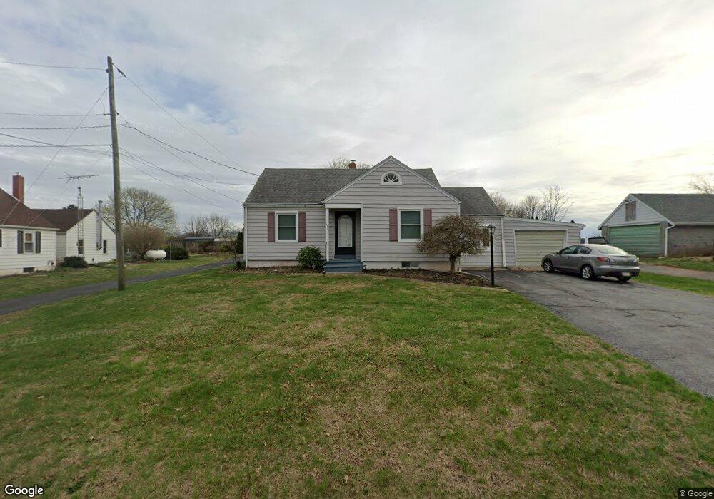 532 Mohns Hill Rd, Reading, PA 19608 - photo 1