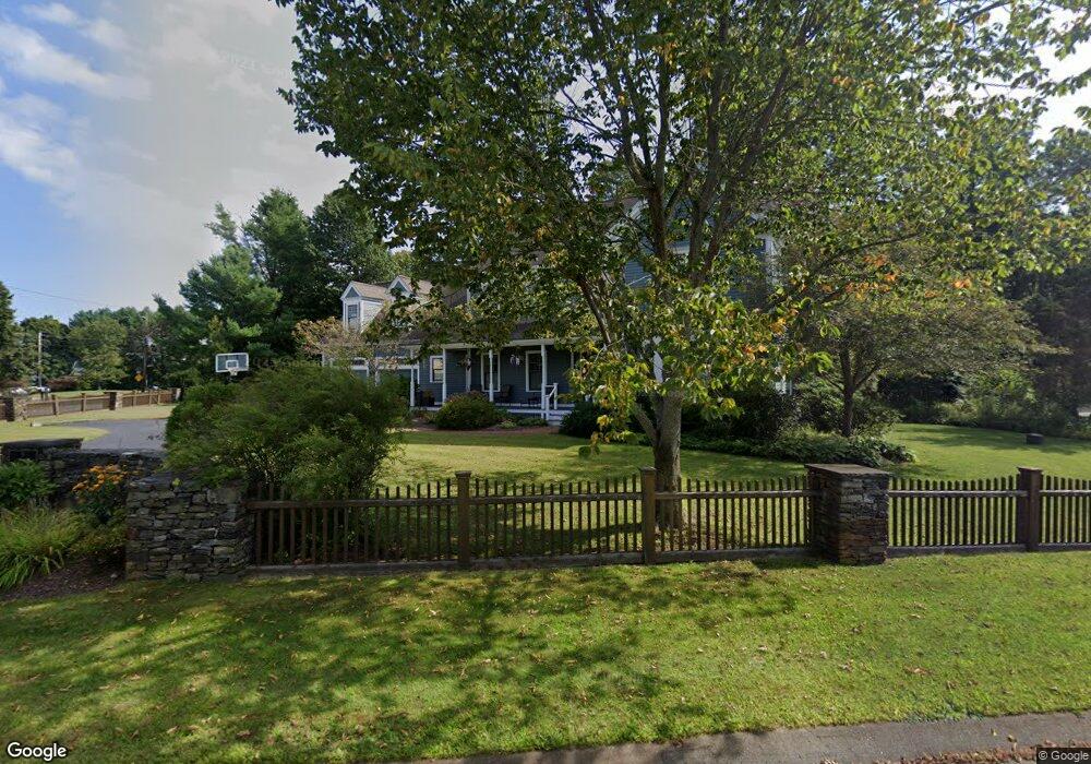 9 Aurora Ln, Concord, MA 01742 - photo 1