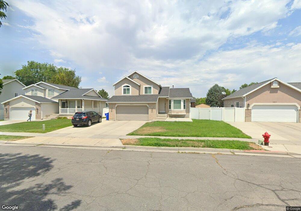 363 Chad Heights Ln, Midvale, UT 84047 - photo 1