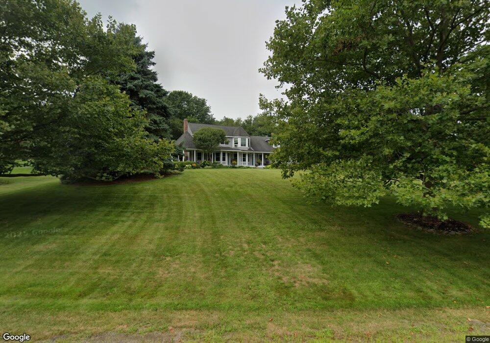 7 Gifford Farm Rd, Stratham, NH 03885 - photo 1