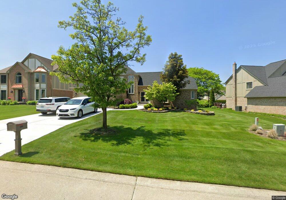 1351 Arbor Creek Dr, Rochester Hills, MI 48306 - photo 1
