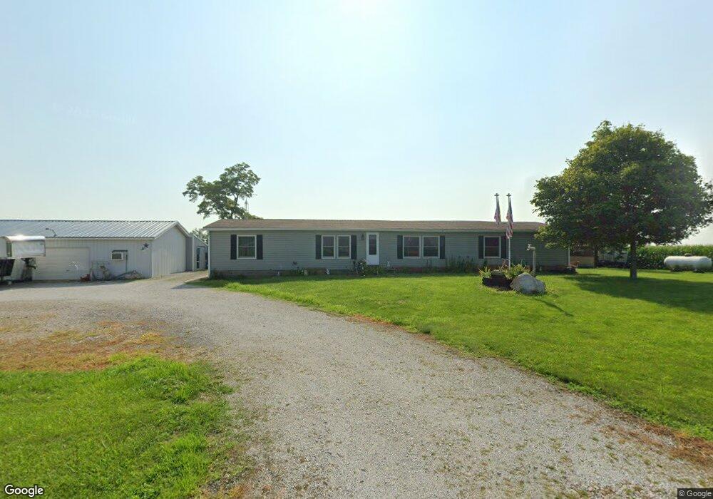 8422 N 200 W, Fountaintown, IN 46130 - photo 1