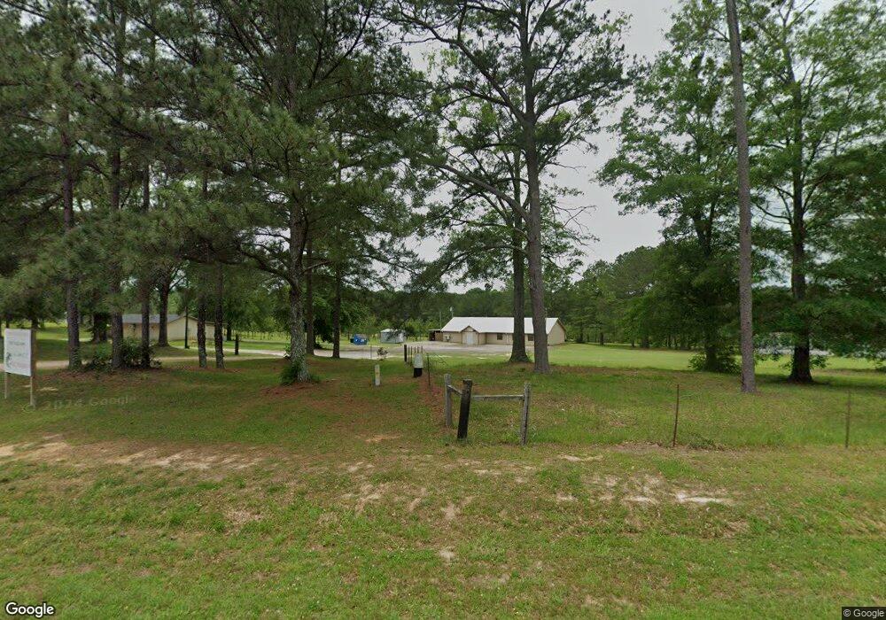 425 Hines Rd, Laurel, MS 39443 - photo 1