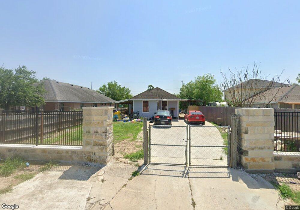 521 Jaguar Dr, Alamo, TX 78516 - photo 1