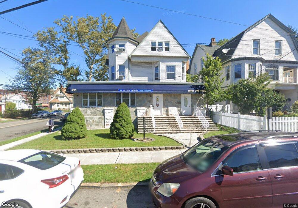 242 Paulison Ave, Passaic, NJ 07055 - photo 1