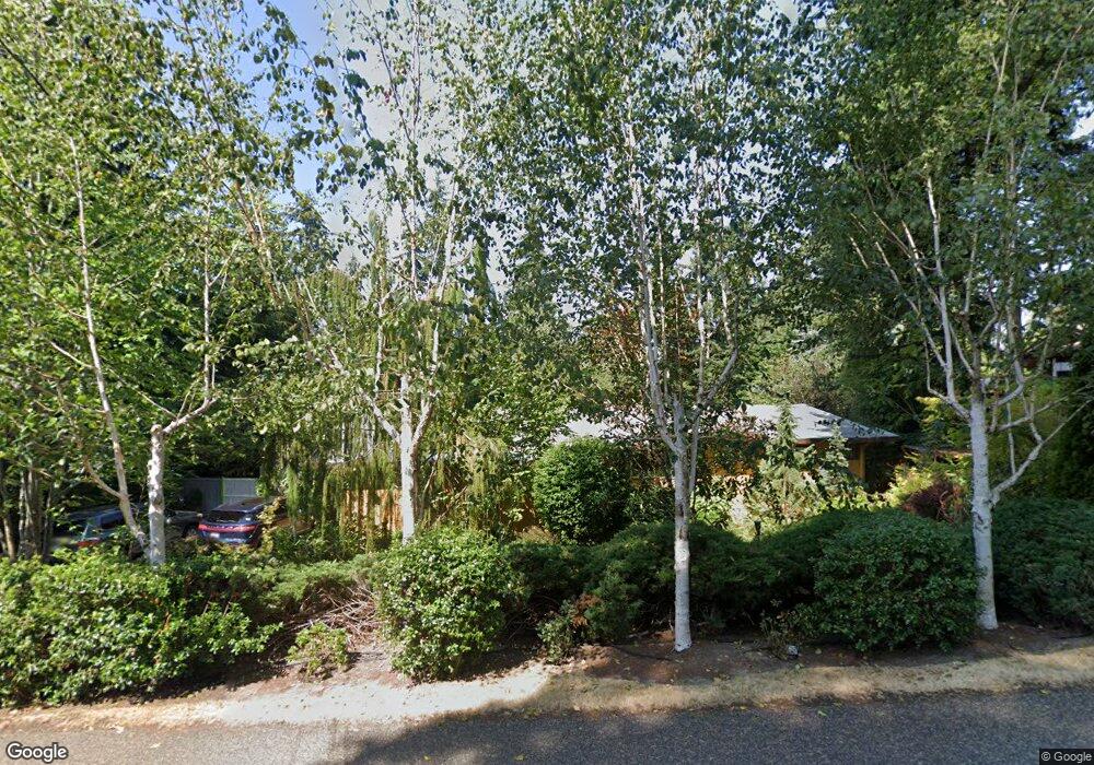 7930 SE 70th St, Mercer Island, WA 98040 - photo 1