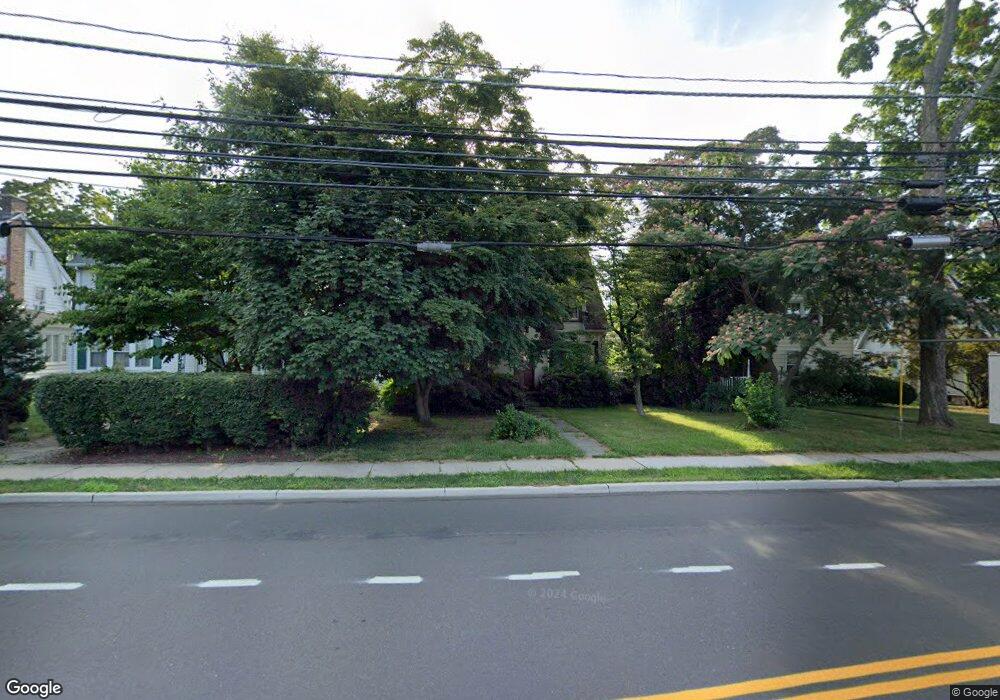 205 Strawberry Hill Ave, Stamford, CT 06902 - photo 1