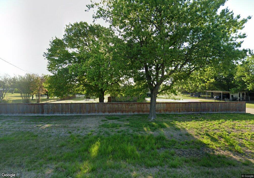 4946 Highland Dr, Denison, TX 75020 - photo 1