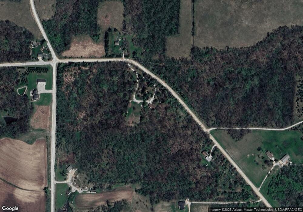 4118 Quail Ridge Rd, Center Point, IA 52213 - photo 1