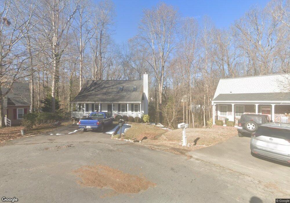 4609 Mason Crest Dr, North Chesterfield, VA 23234 - photo 1