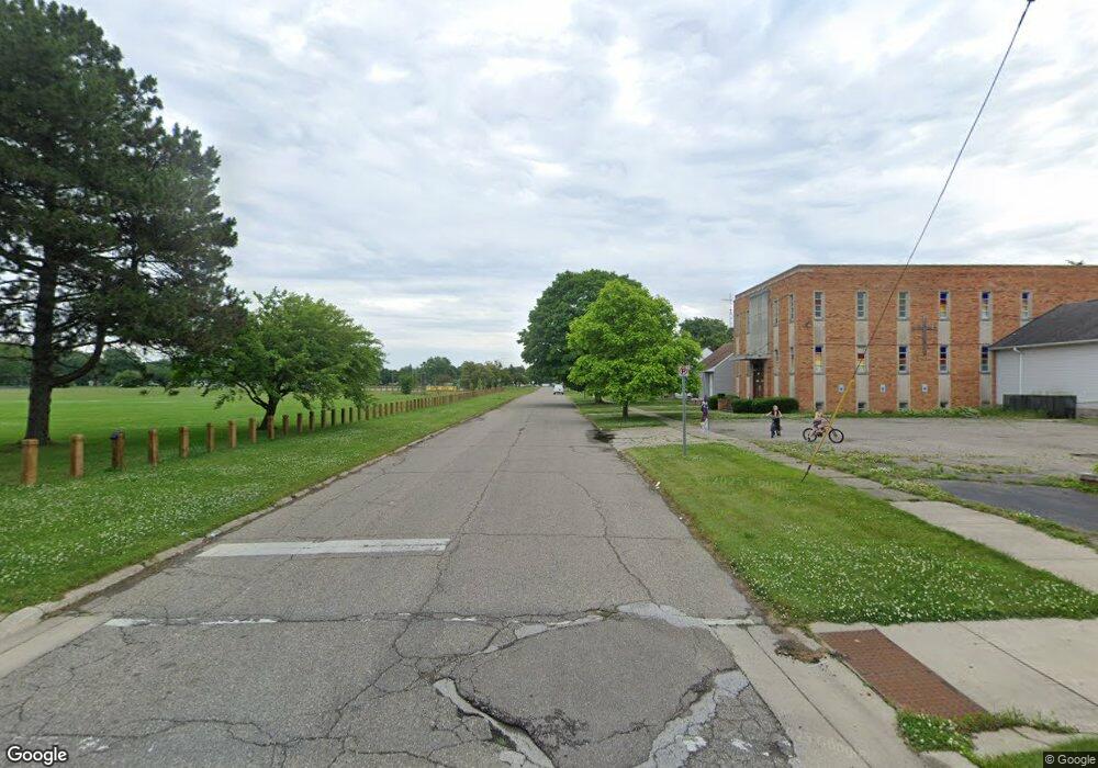 3302 Whittier Ave, Flint, MI 48506 - photo 1