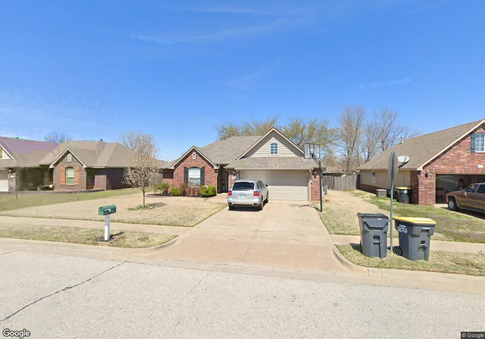 1227 E 146th St, Glenpool, OK 74033 - photo 1