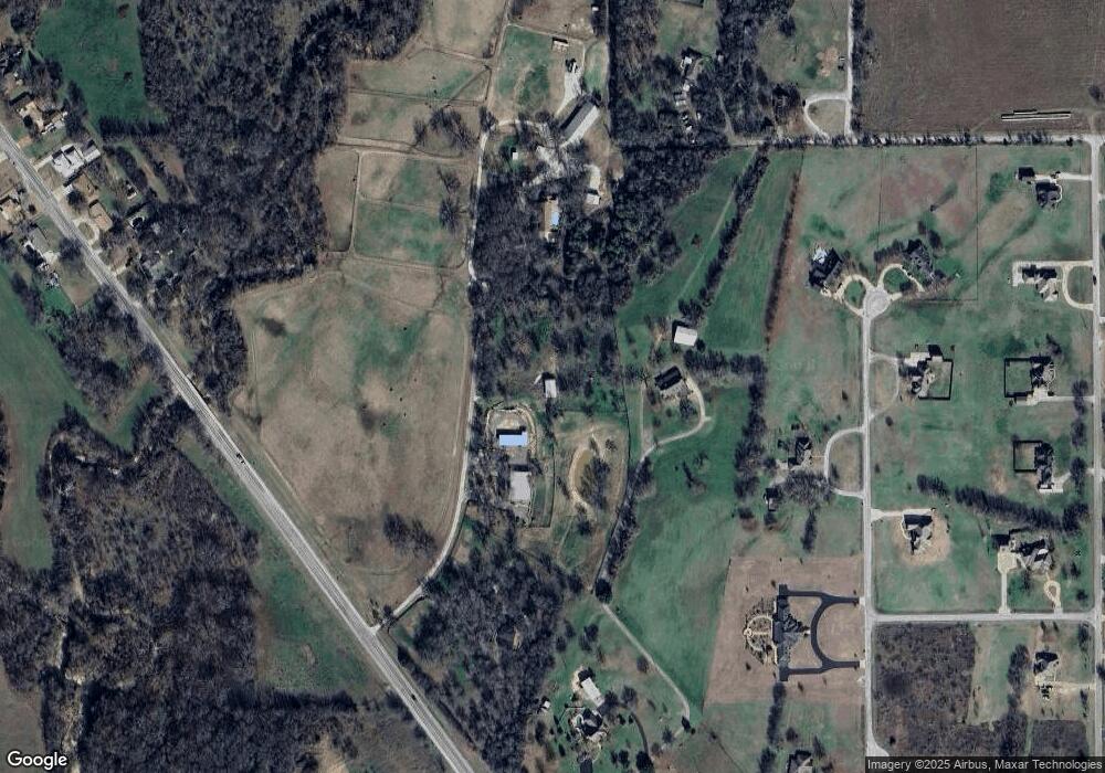 951 Stroud, Gainesville, TX 76240 - photo 1