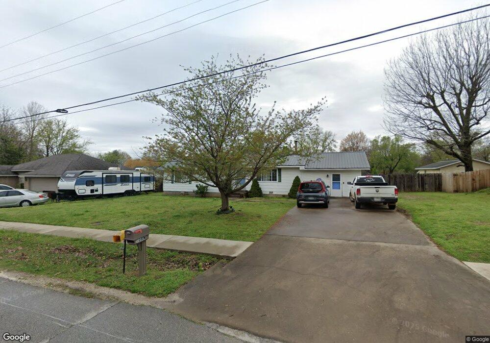 108 N Border St, Prairie Grove, AR 72753 - photo 1