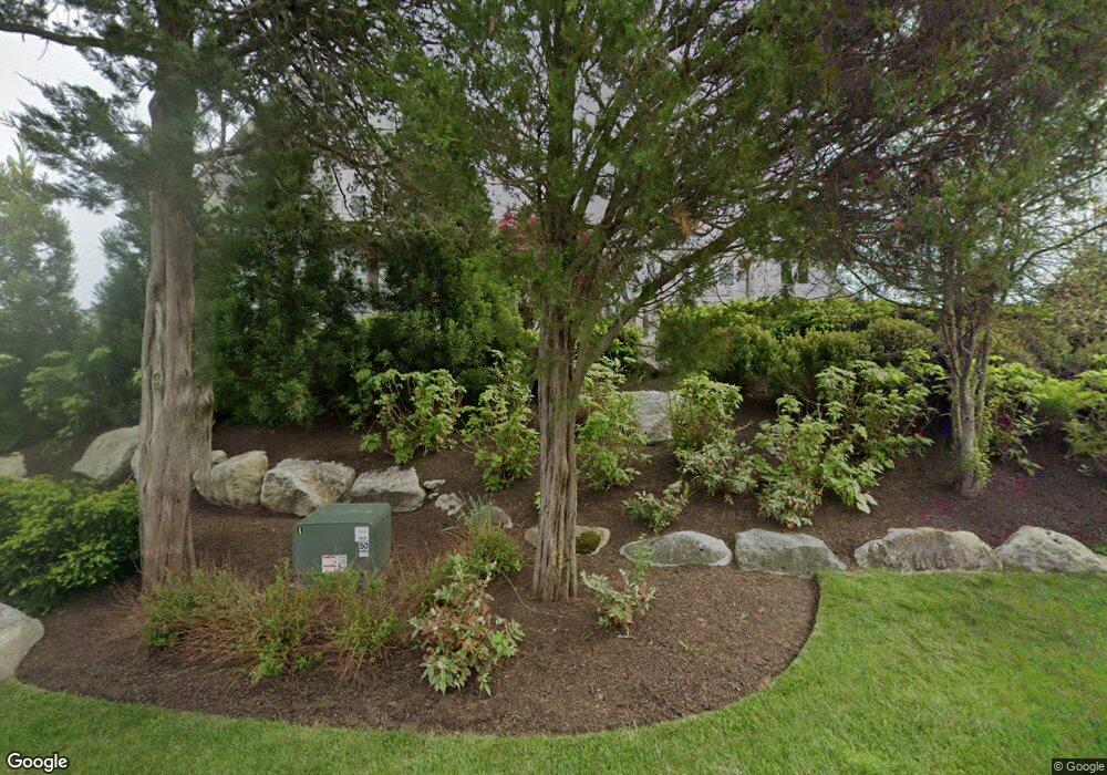 7 Niantic Ave, Westerly, RI 02891 - photo 1