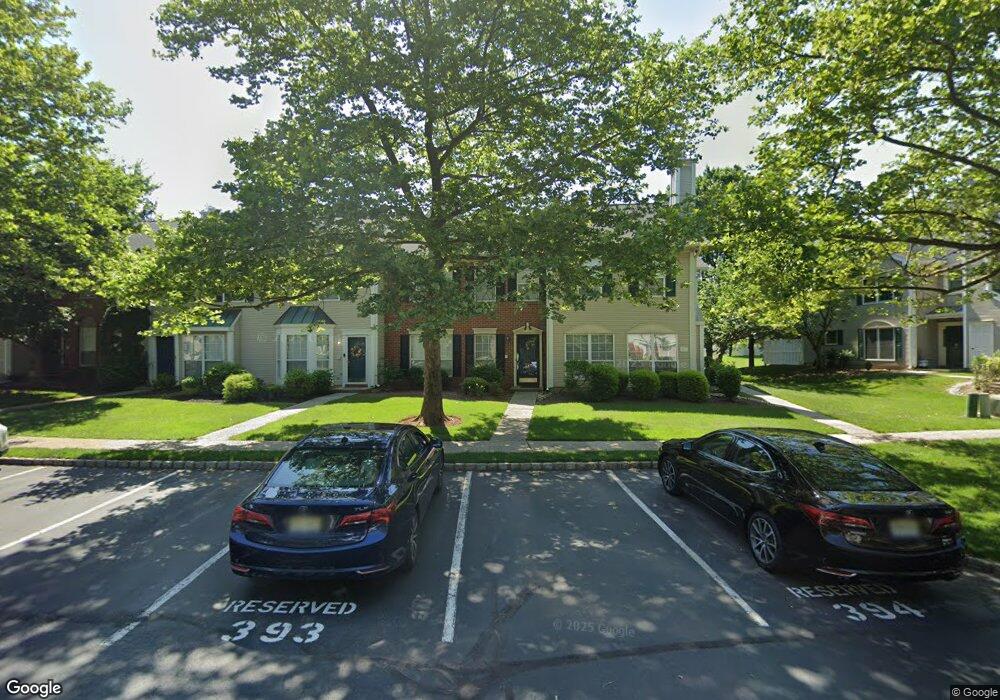 20 Hudson Ct, Franklin Park, NJ 08823 - photo 1