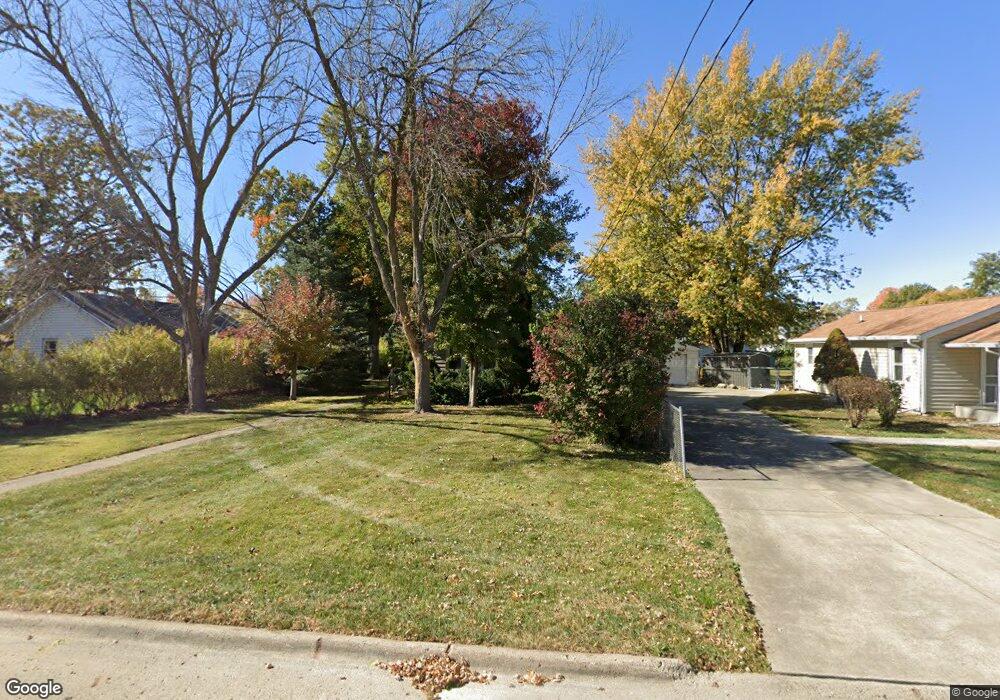 709 E 11th St S, Newton, IA 50208 - photo 1