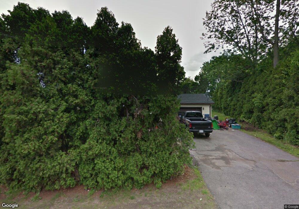 545 Beech St, Rockland, MA 02370 - photo 1