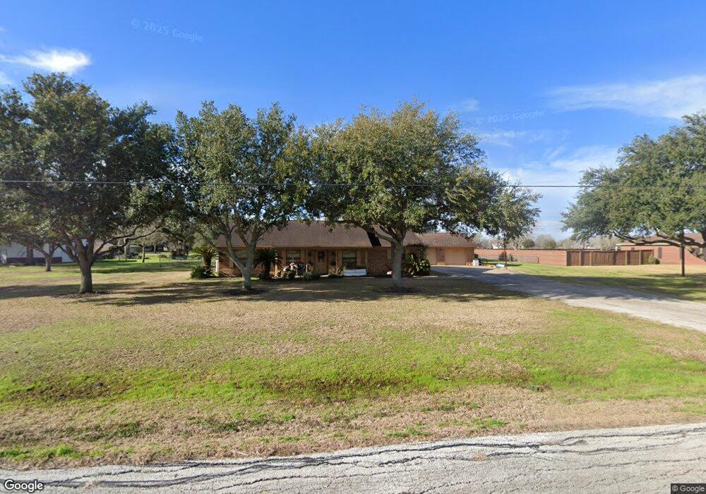 2202 Enchanted Oaks Ln, Rosenberg, TX 77471 - photo 1