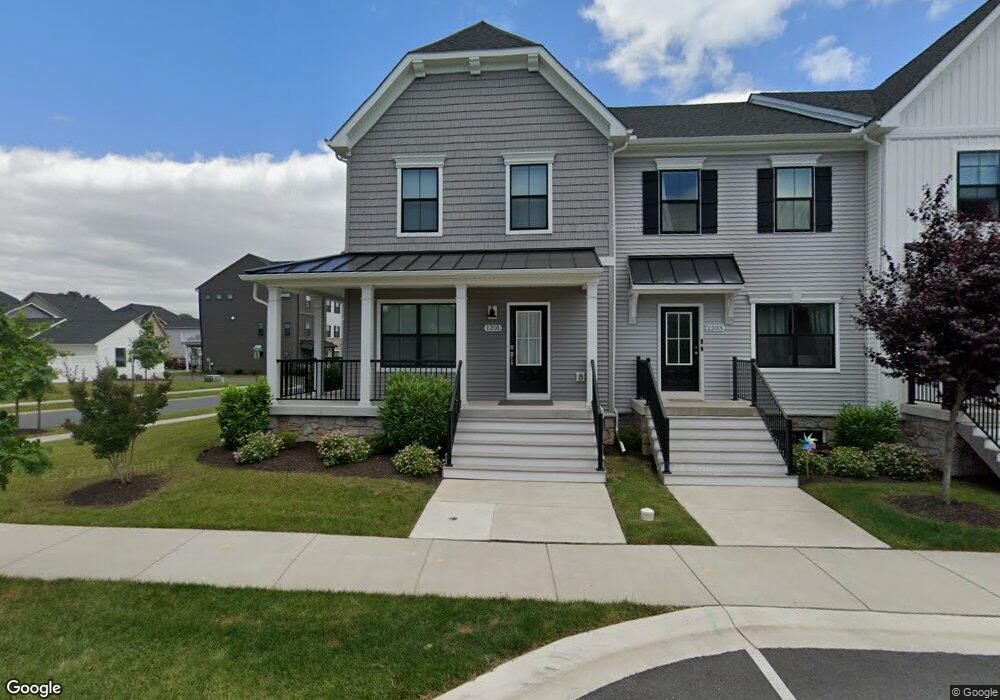 1201 Futurity St, Frederick, MD 21702 - photo 1