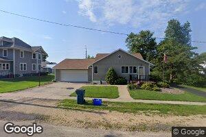 205 Grove St, Calamus, IA 52729