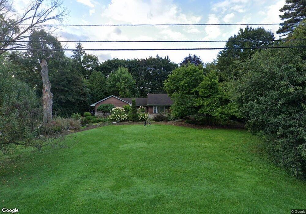 N75W15471 Colony Rd, Menomonee Falls, WI 53051 - photo 1