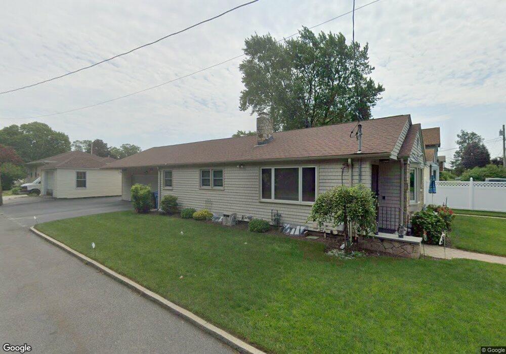 16 Magnolia St, Cranston, RI 02910 - photo 1