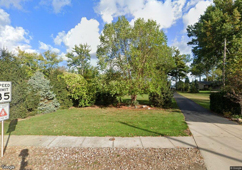 5551 E Lake Rd, Sheffield Lake, OH 44054 - photo 1