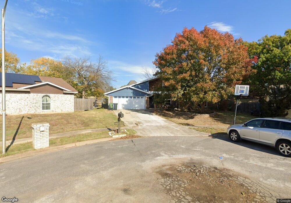 6516 Paula Ct, North Richland Hills, TX 76182 - photo 1