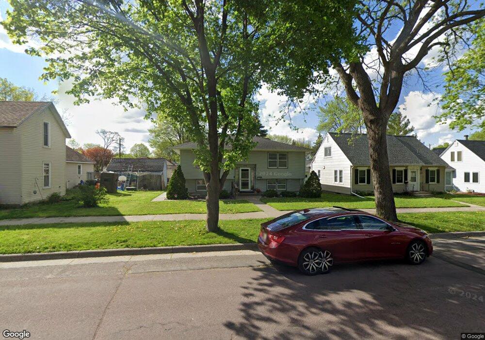 1706 N 4th St, Mankato, MN 56001 - photo 1