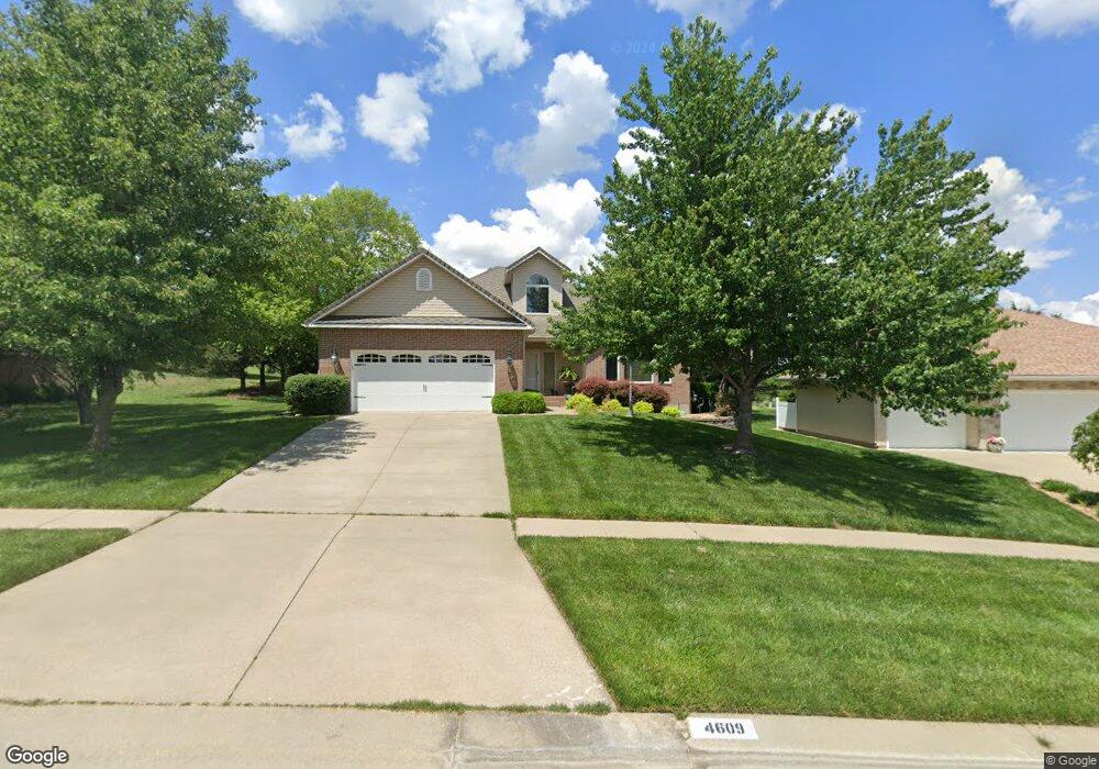 4609 SW Mulligan Dr, Topeka, KS 66610 - photo 1