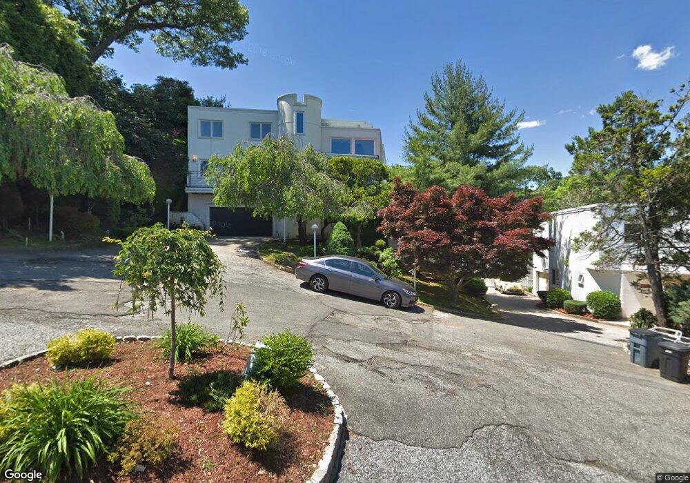 7 Esmac Ct N, Staten Island, NY 10304 - photo 1