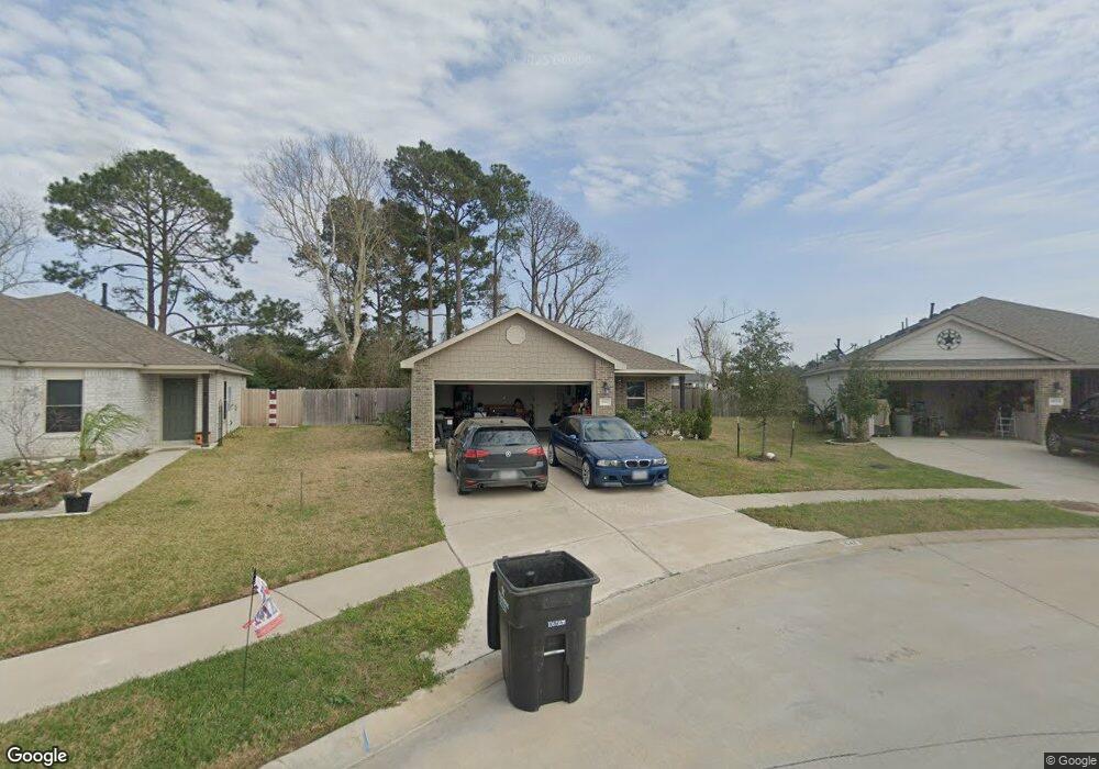 647 E Fairway Lake Dr, Alvin, TX 77511 - photo 1