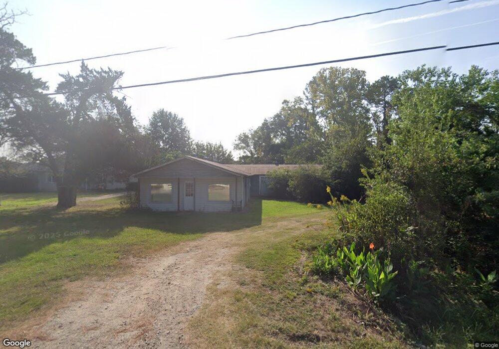 802 E Hufsmith Rd, Tomball, TX 77375 - photo 1