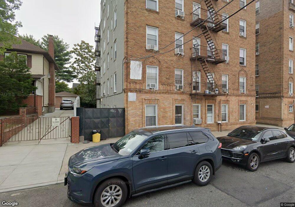 3591 161st St unit 6J, Flushing, NY 11358 - photo 1