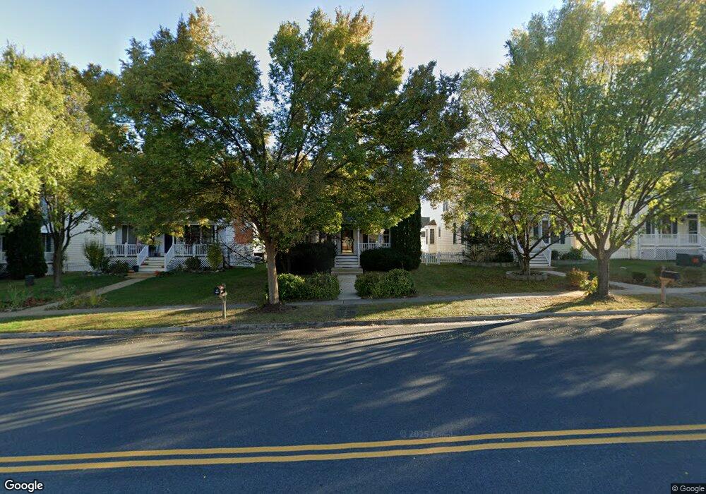 43065 Edgewater St, Chantilly, VA 20152 - photo 1