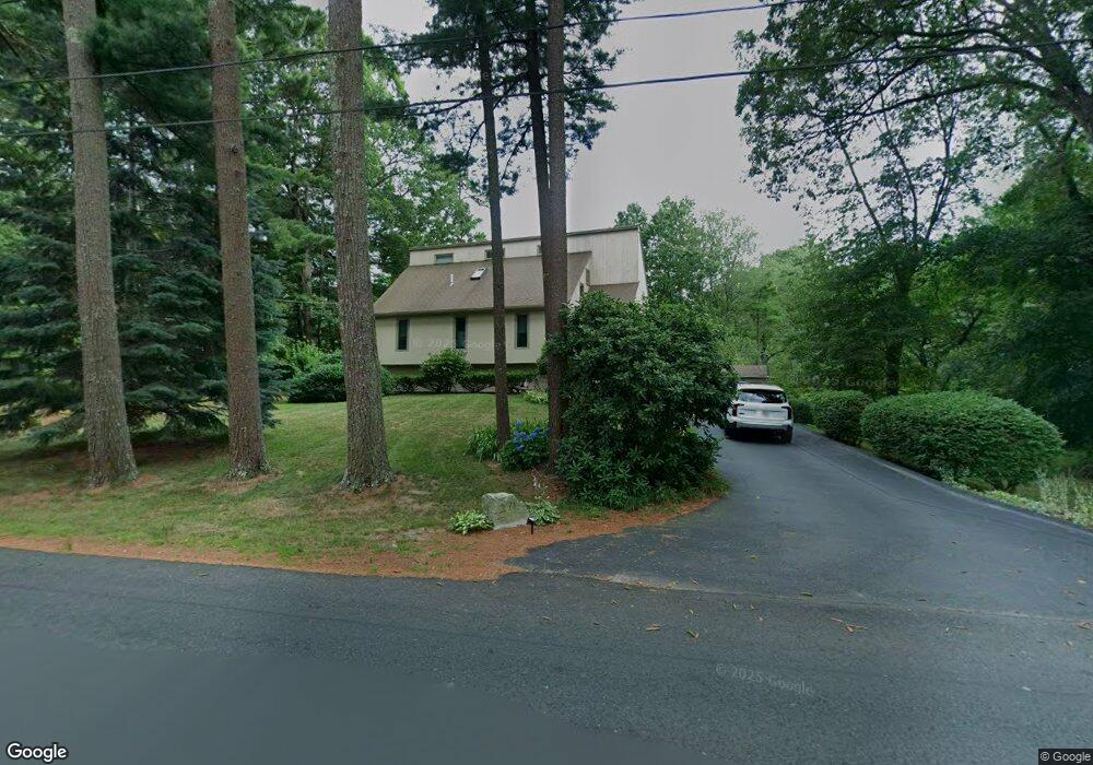 271 Valley St, Pembroke, MA 02359 - photo 1