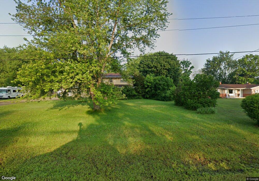 689 Thomas J Dr, Flint, MI 48506 - photo 1