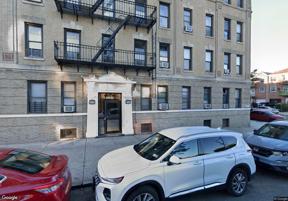 2595 41st St, Long Island City, NY 11103 - photo 1