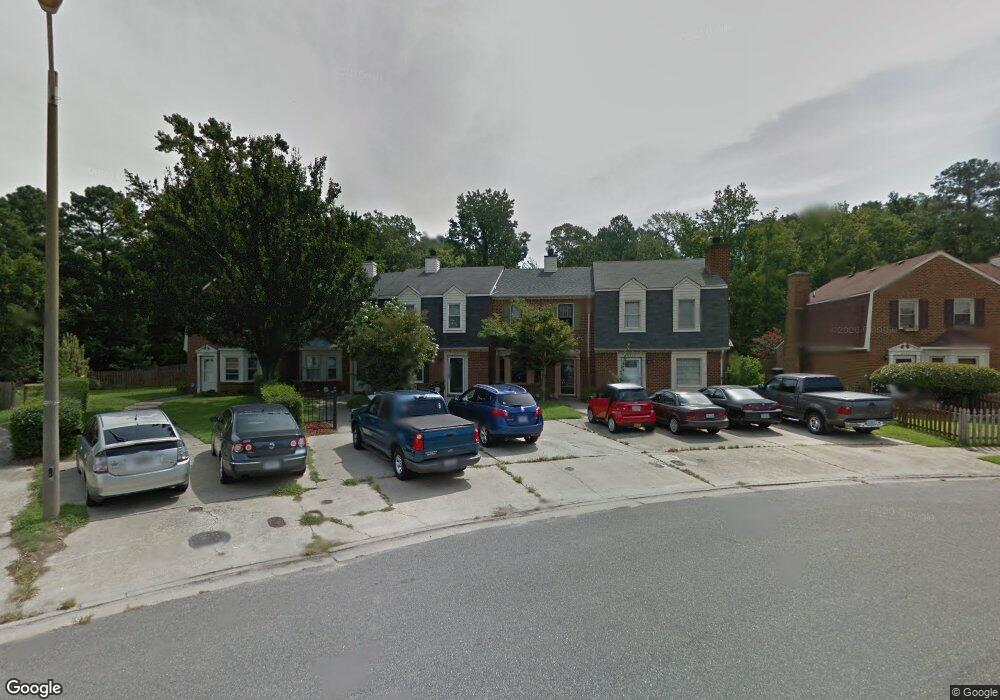 5715 Rivermill Cir, Portsmouth, VA 23703 - photo 1