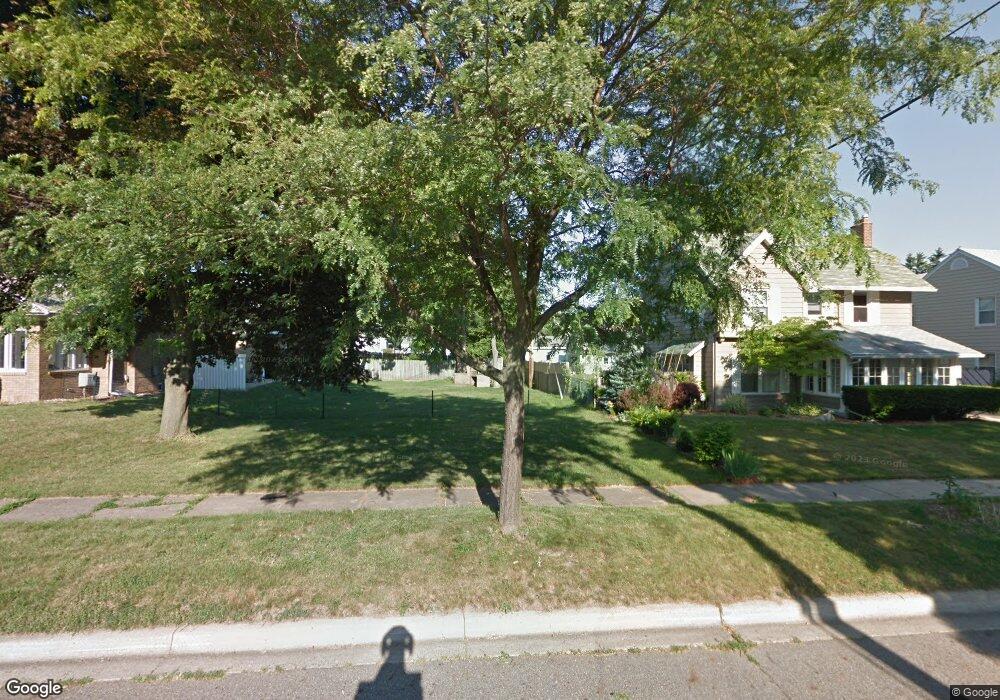 628 West St, Lansing, MI 48915 - photo 1