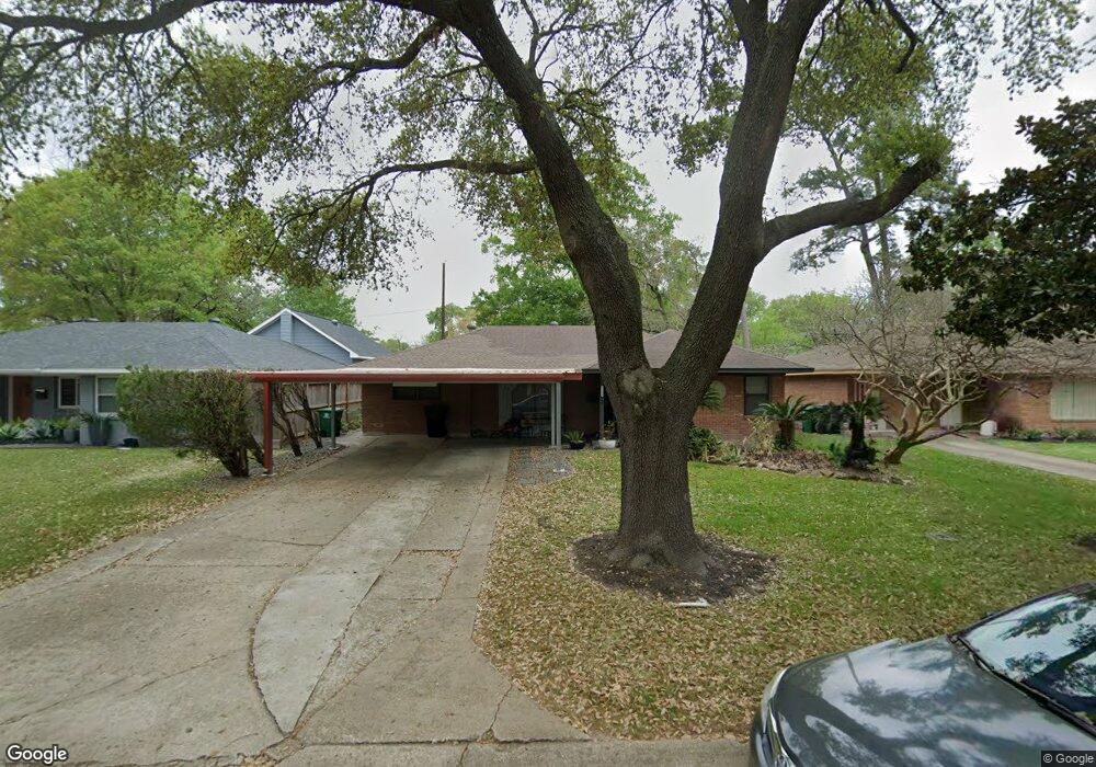 2218 Cheshire Ln, Houston, TX 77018 - photo 1