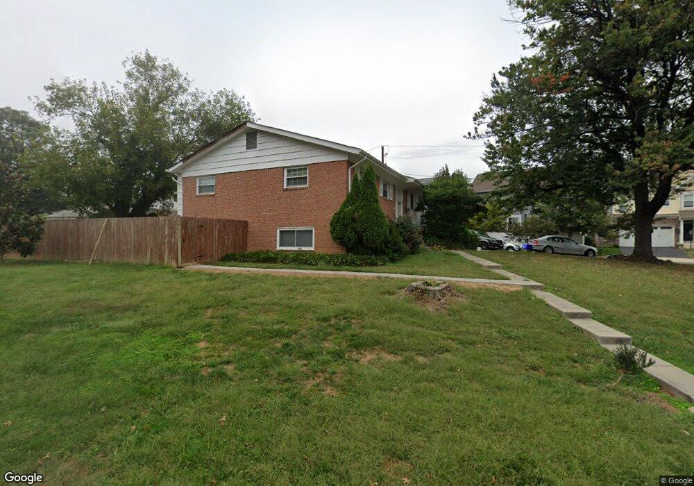 2101 Coleridge Dr, Silver Spring, MD 20910 - photo 1