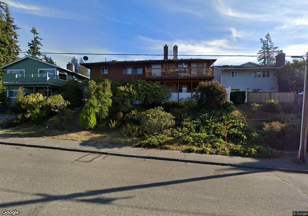 946 Maple St, Edmonds, WA 98020 - photo 1