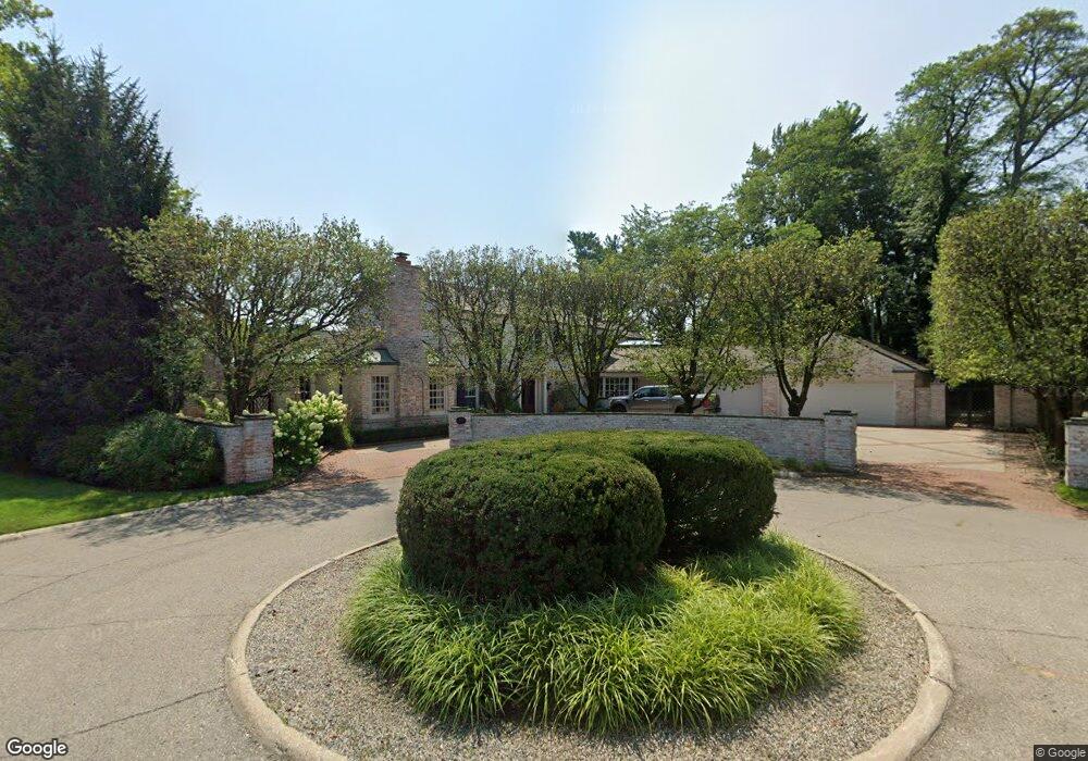 17 Preston Place, Grosse Pointe Farms, MI 48236 - photo 1