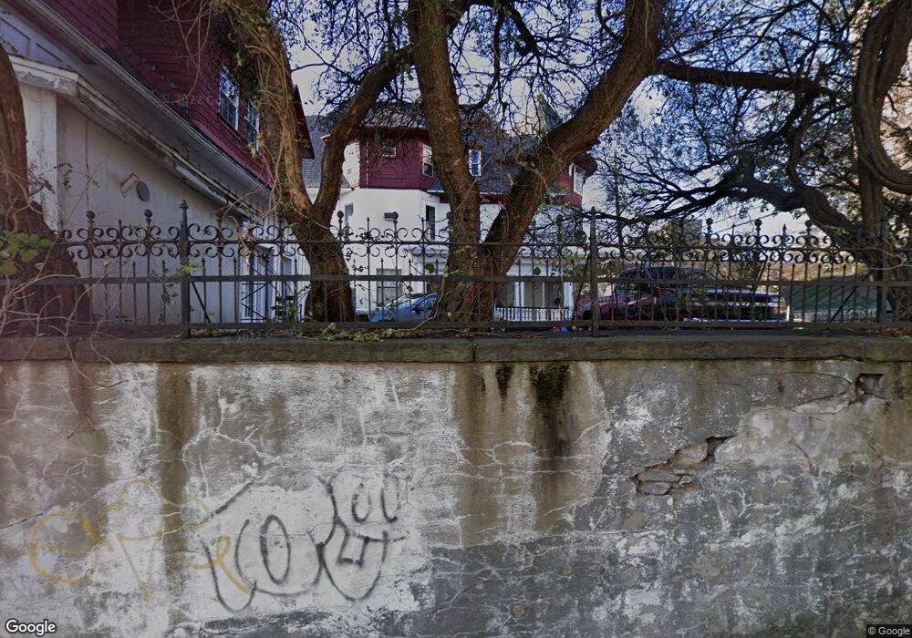 1202 Vine St unit 2, Scranton, PA 18510 - photo 1