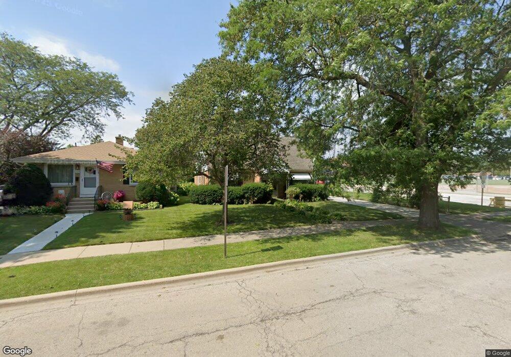 208 N Gretta Ave, Waukegan, IL 60085 - photo 1