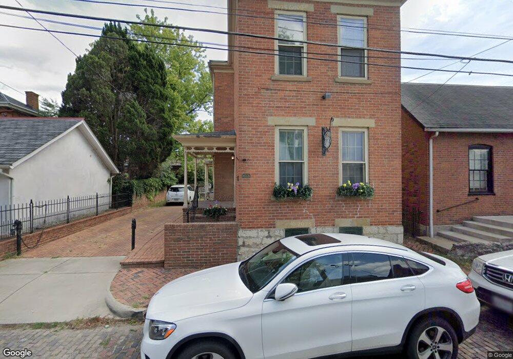 39 E Hoster St, Columbus, OH 43215 - photo 1