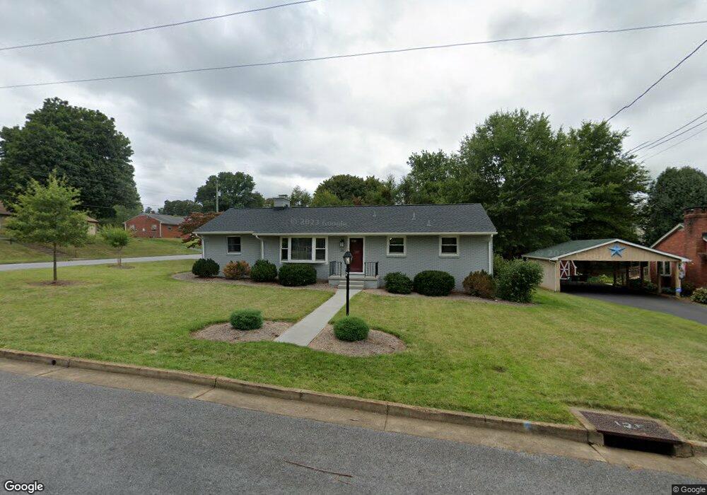 201 Battlefield Blvd, Waynesboro, VA 22980 - photo 1