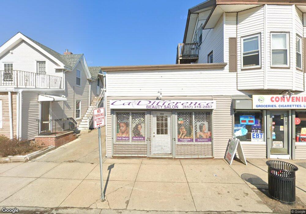 306 Salem St, Medford, MA 02155 - photo 1